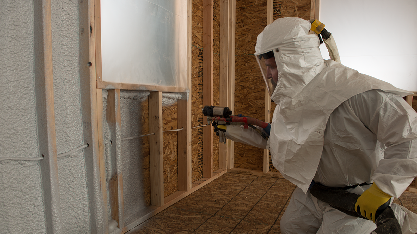 Open-Cell, Closed-Cell Polyurethane Spray Foam Building Insulation